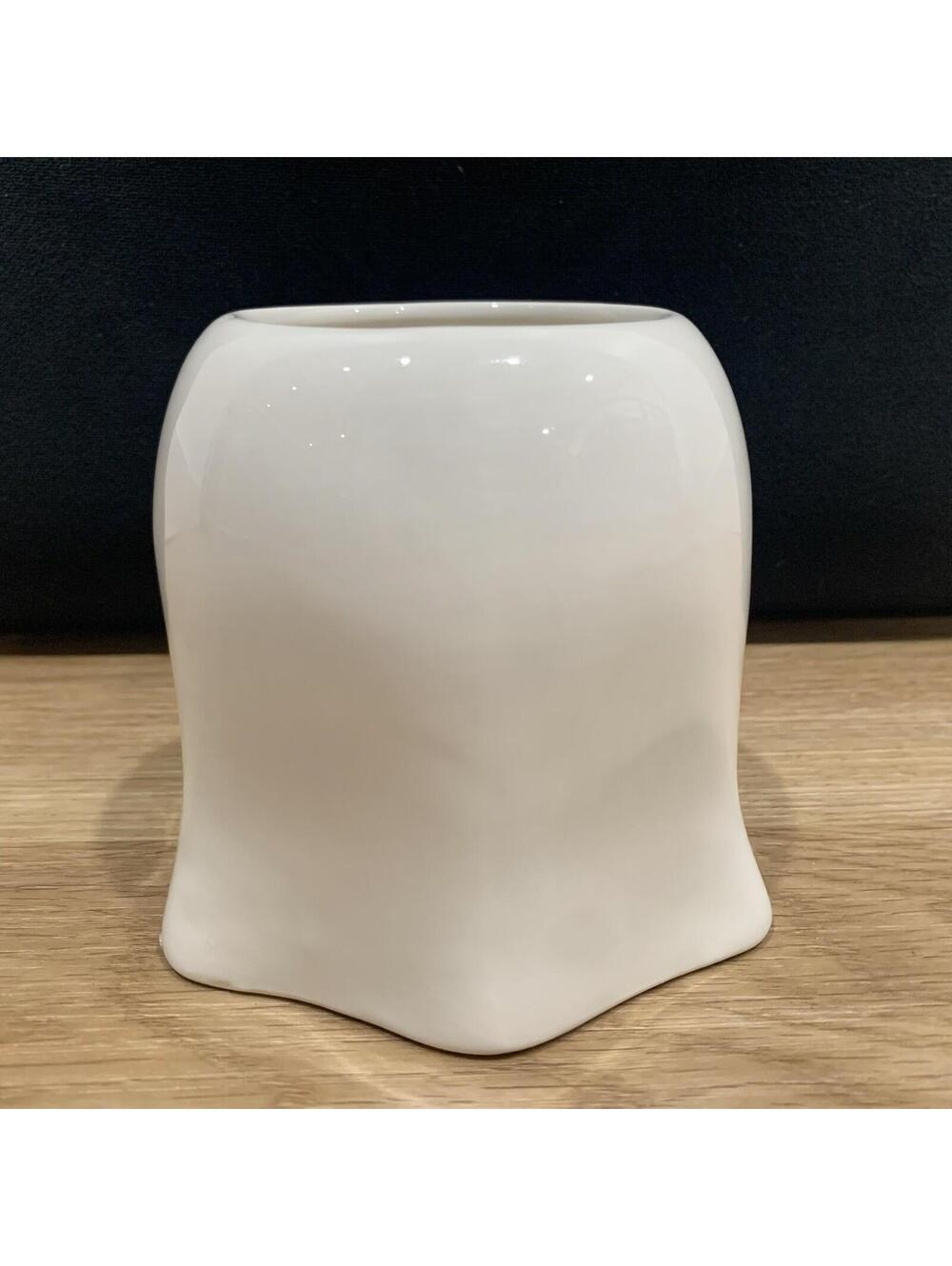 Ghost Shaped Ceramic Mug White Halloween Cute Spooky - Picture 4 of 6